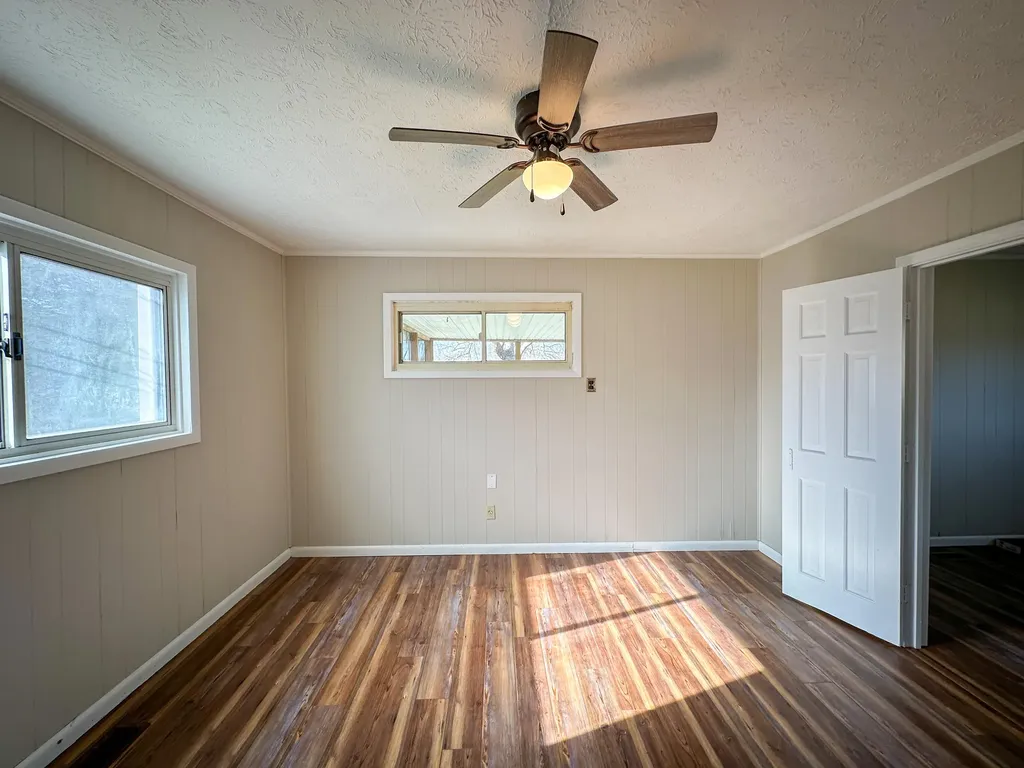 411 Ky-3085 Flat Lick KY 40935