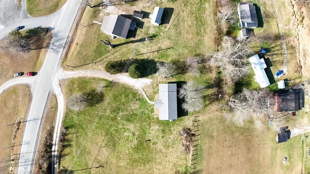 411 Ky-3085 Flat Lick KY 40935