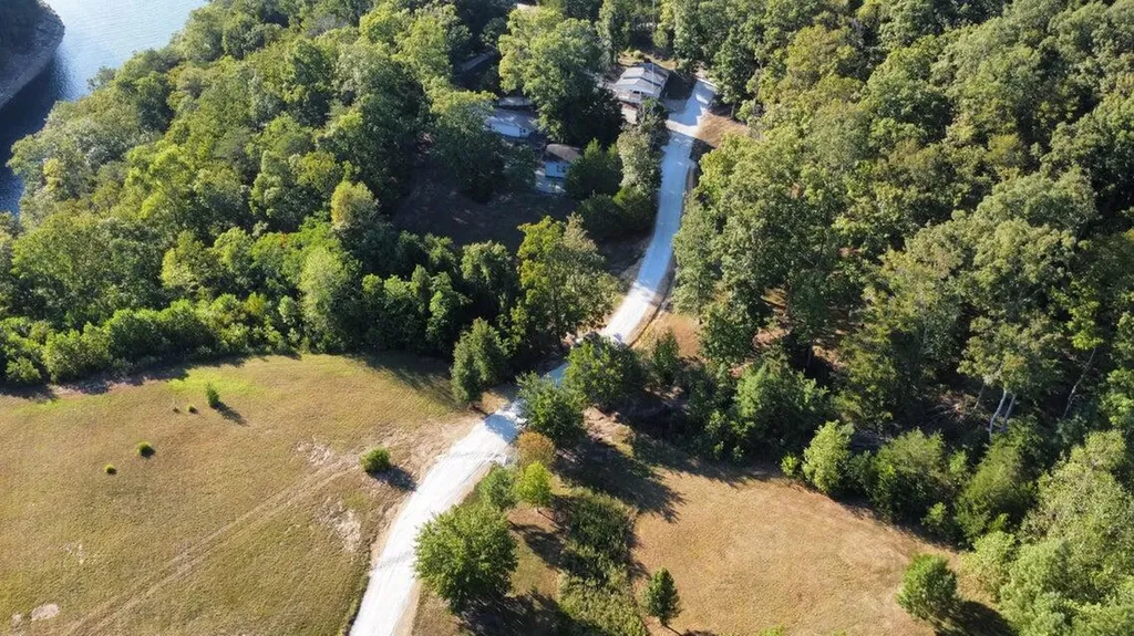 Lot 11&12 Tom O'ryan Road Monticello KY 42633