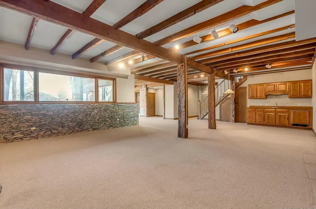 1404 Meganwood Circle Lexington KY 40502