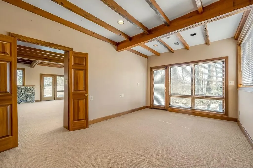 1404 Meganwood Circle Lexington KY 40502