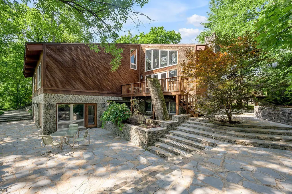 1404 Meganwood Circle Lexington KY 40502