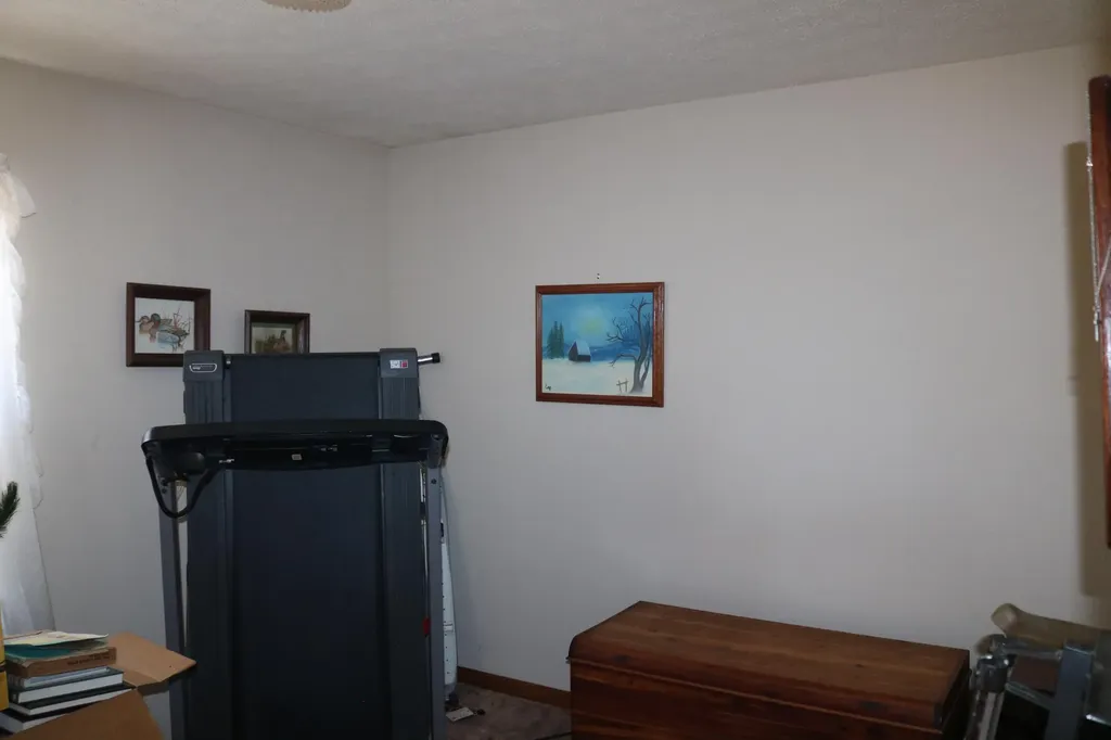 2706 Locust Grove Road Carlisle KY 40311