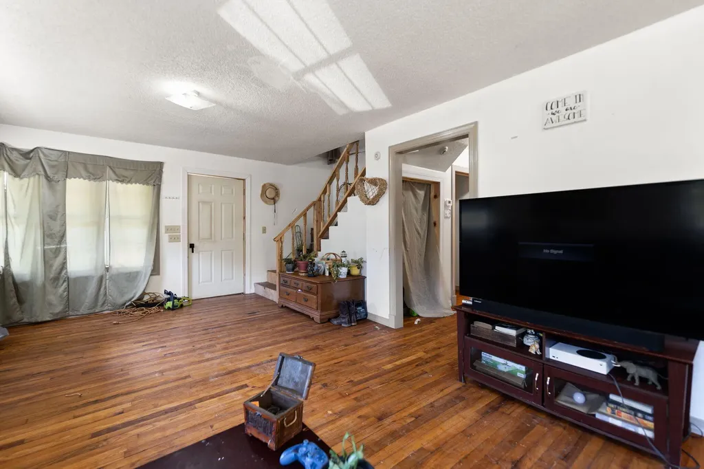 1364 Ky-3439 Barbourville KY 40906