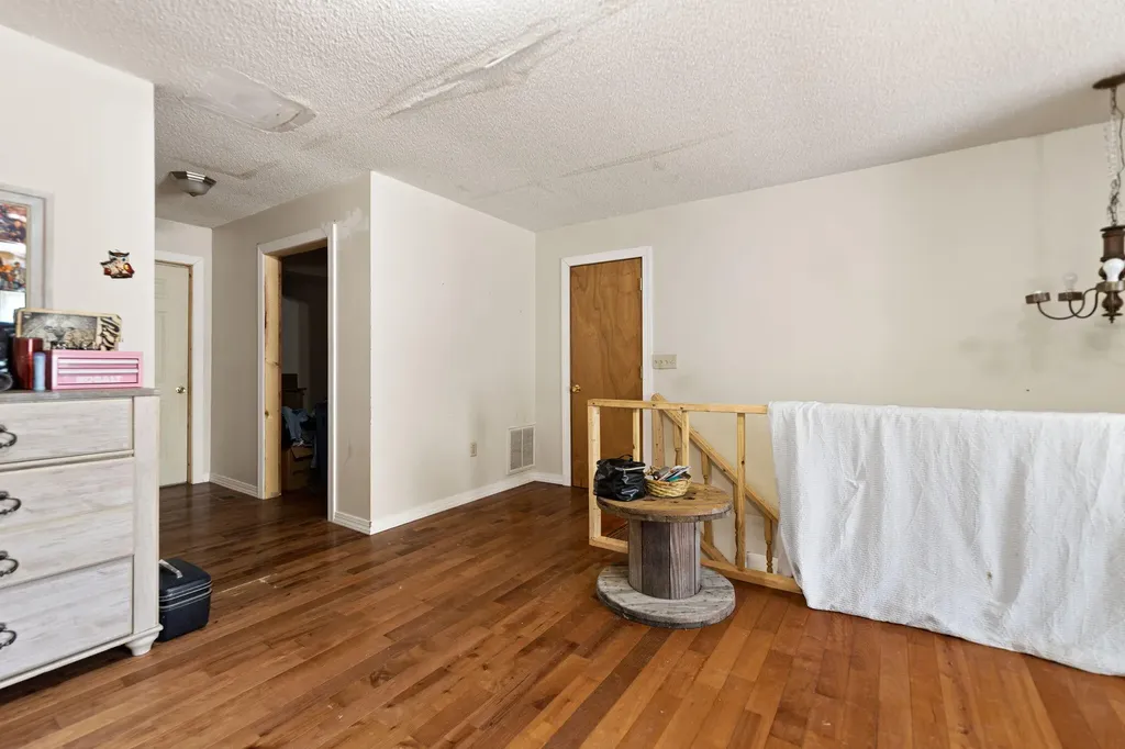 1364 Ky-3439 Barbourville KY 40906