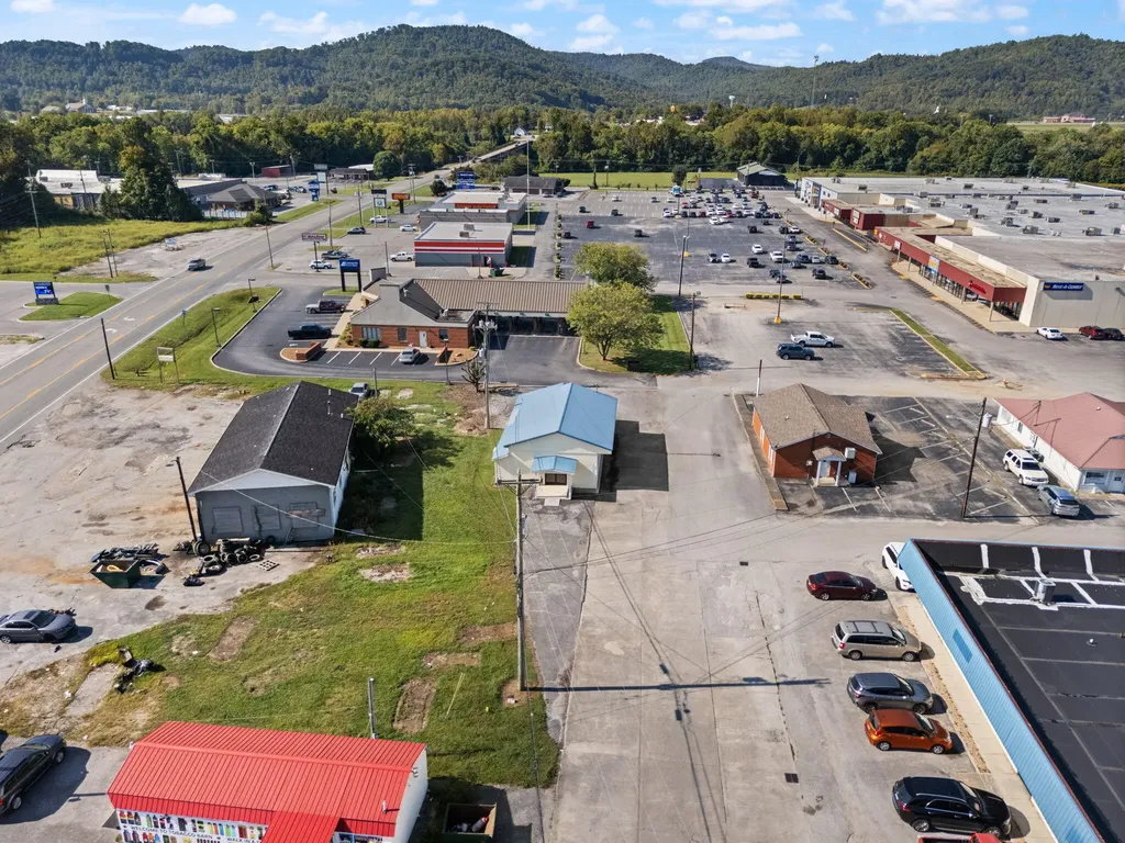 863 Highway 25 Williamsburg KY 40769