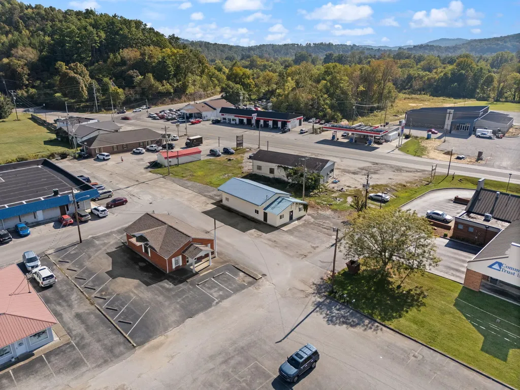863 Highway 25 Williamsburg KY 40769