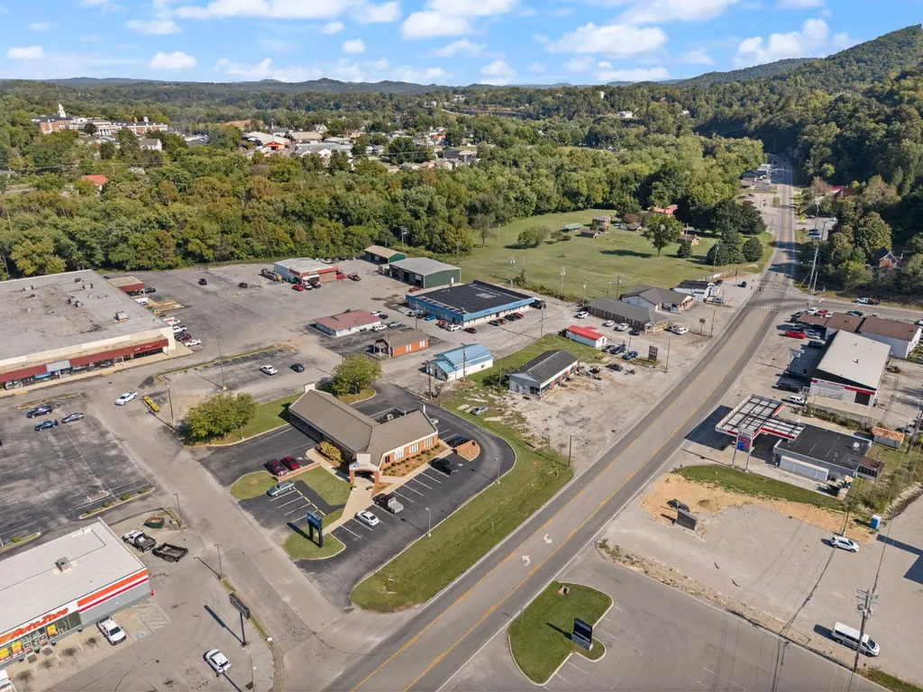 863 Highway 25 Williamsburg KY 40769