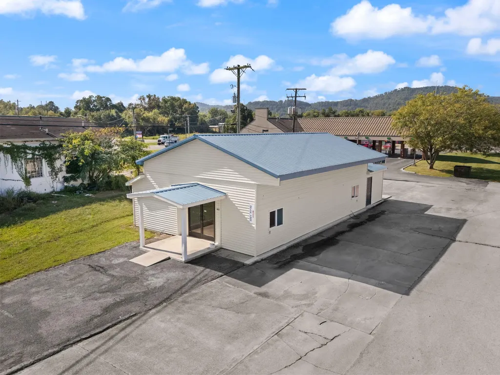 863 Highway 25 Williamsburg KY 40769
