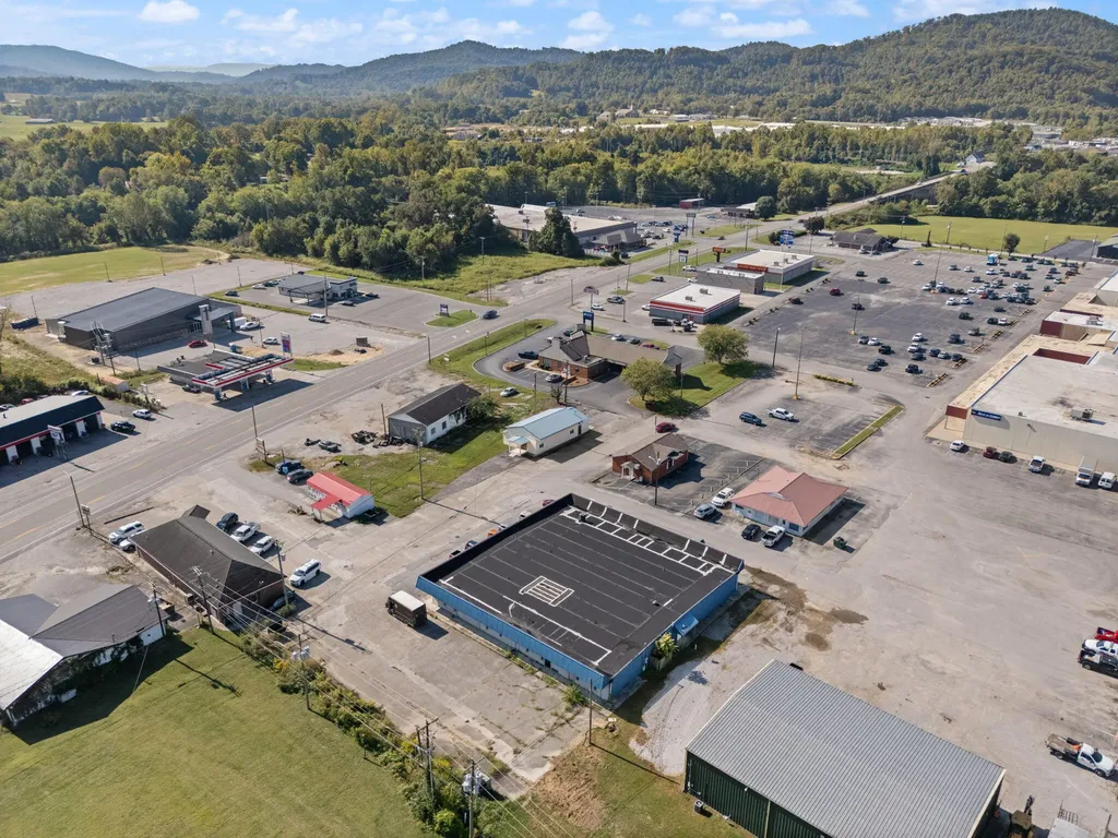 863 Highway 25 Williamsburg KY 40769