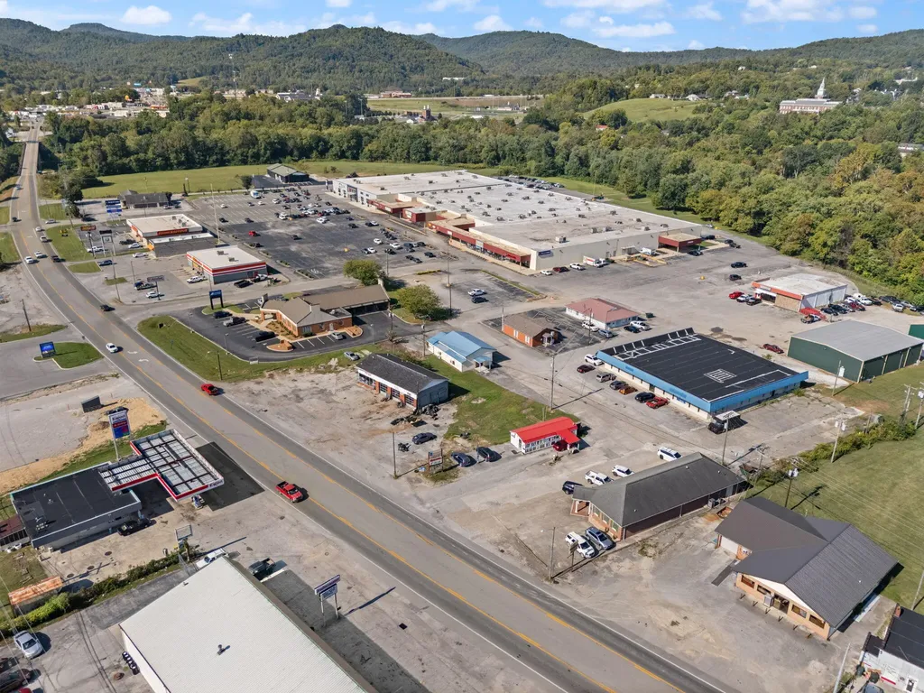 863 Highway 25 Williamsburg KY 40769