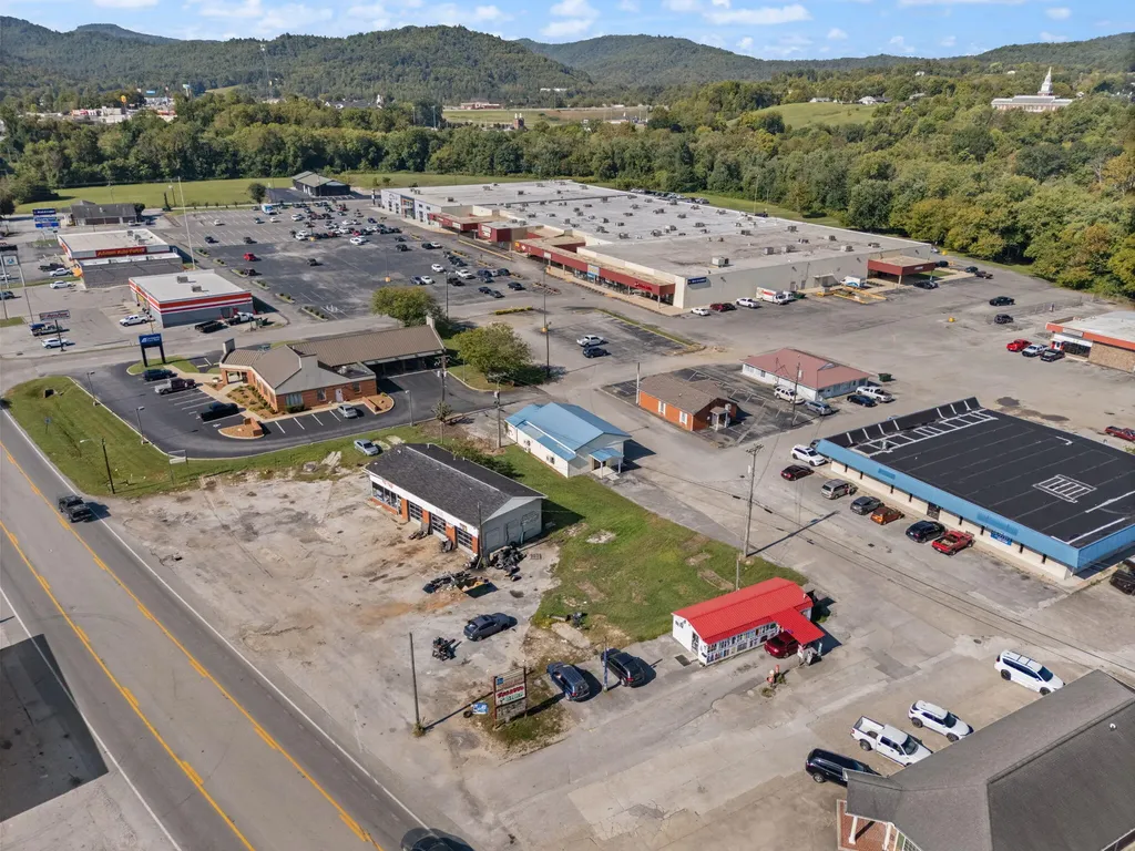 863 Highway 25 Williamsburg KY 40769