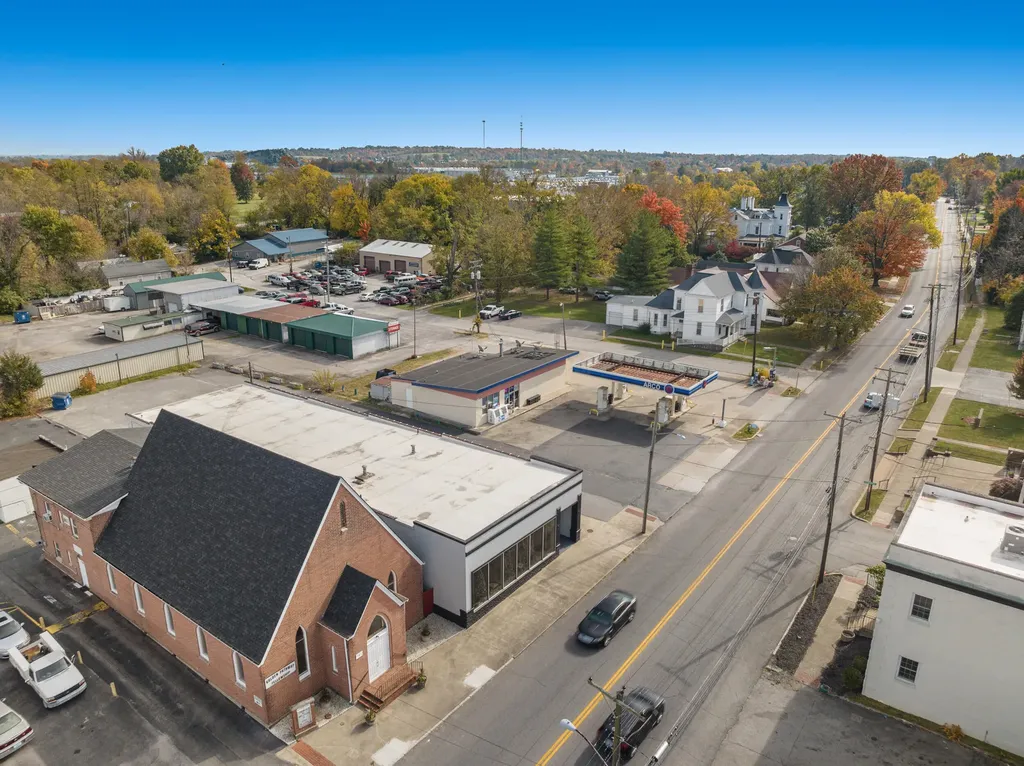 223 S Main Street Lawrenceburg KY 40342