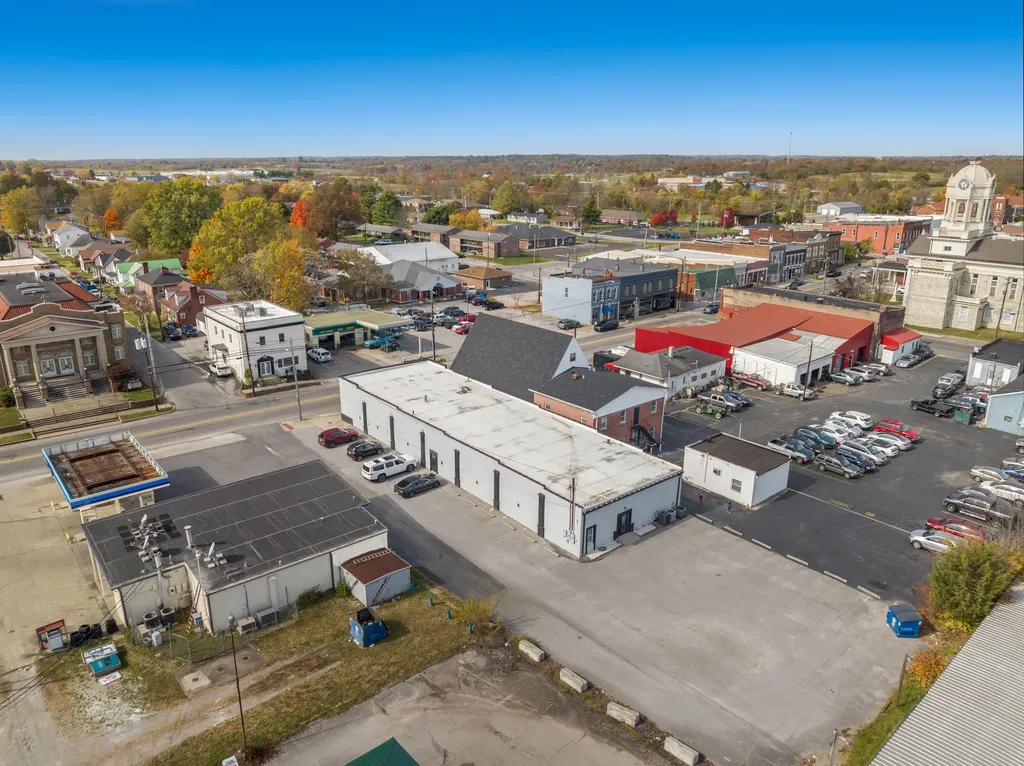 223 S Main Street Lawrenceburg KY 40342
