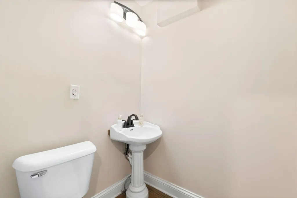 525 Darby Creek Road Lexington KY 40509