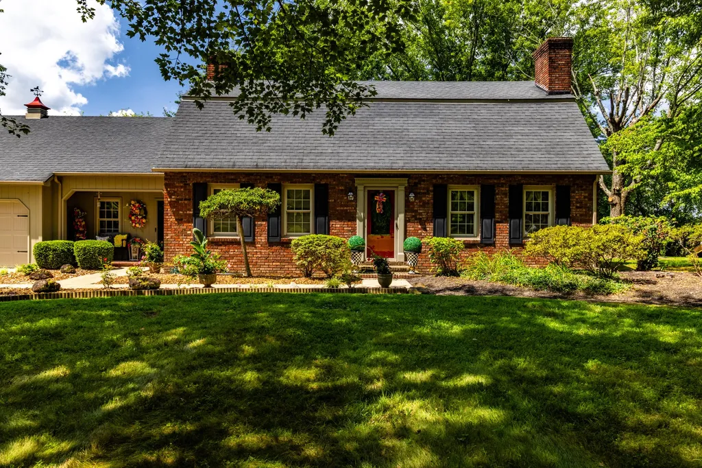 735 Whitley Street London KY 40741