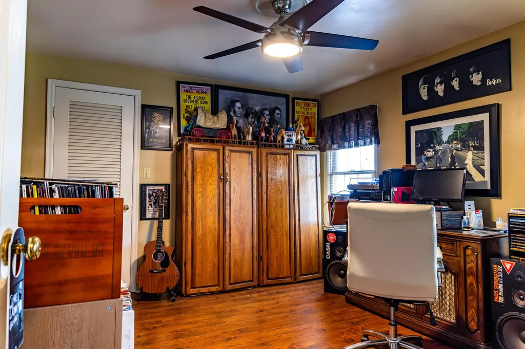 735 Whitley Street London KY 40741