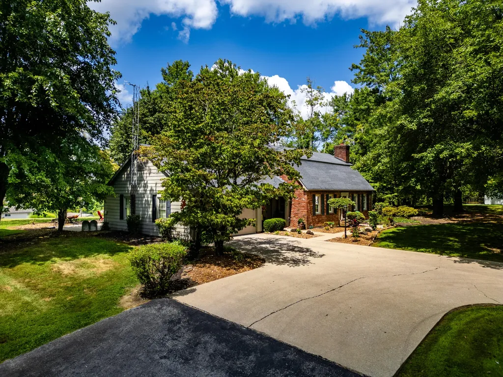 735 Whitley Street London KY 40741