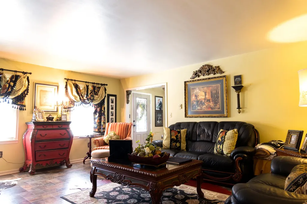 735 Whitley Street London KY 40741