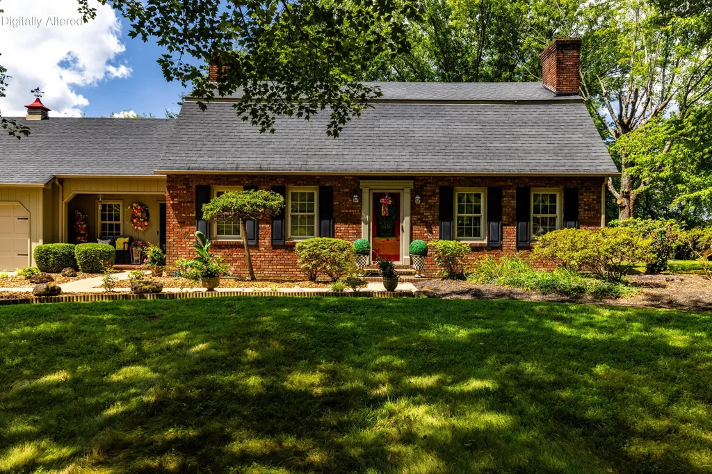 735 Whitley Street London KY 40741