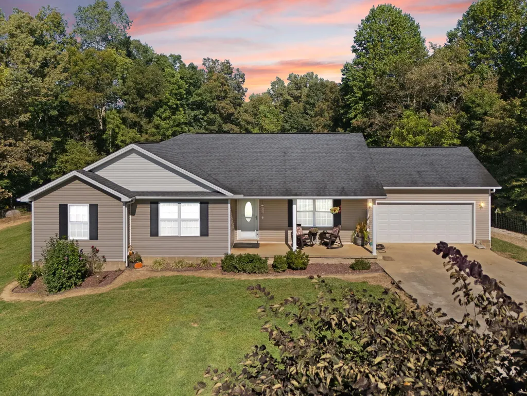 141 Parker Lane Barbourville KY 40906