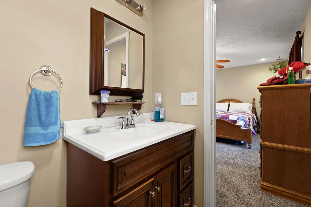141 Parker Lane Barbourville KY 40906