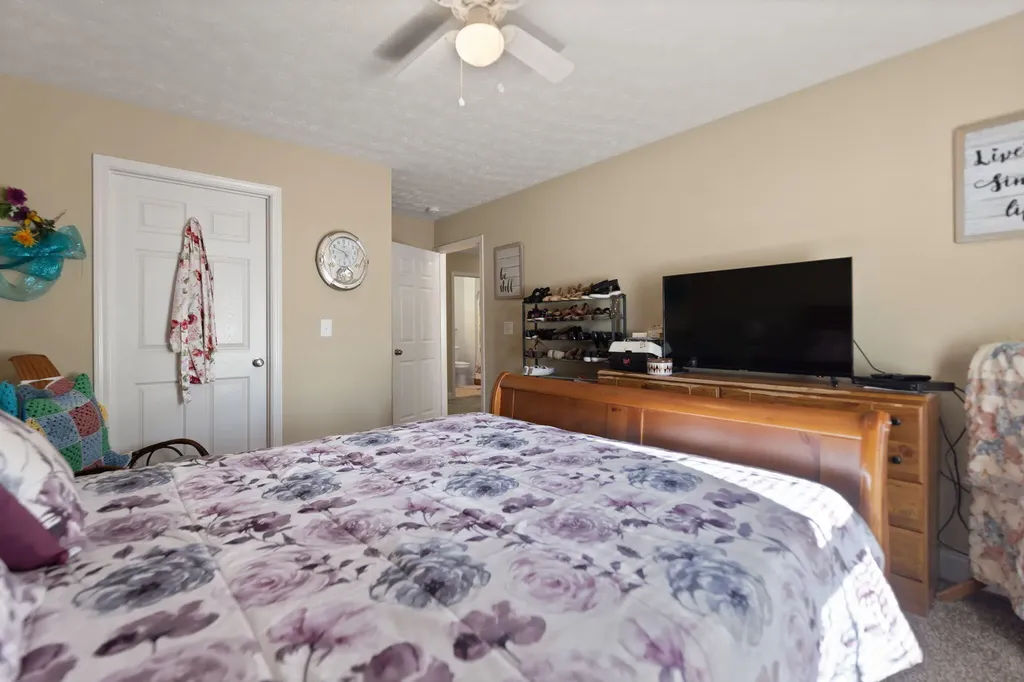 141 Parker Lane Barbourville KY 40906