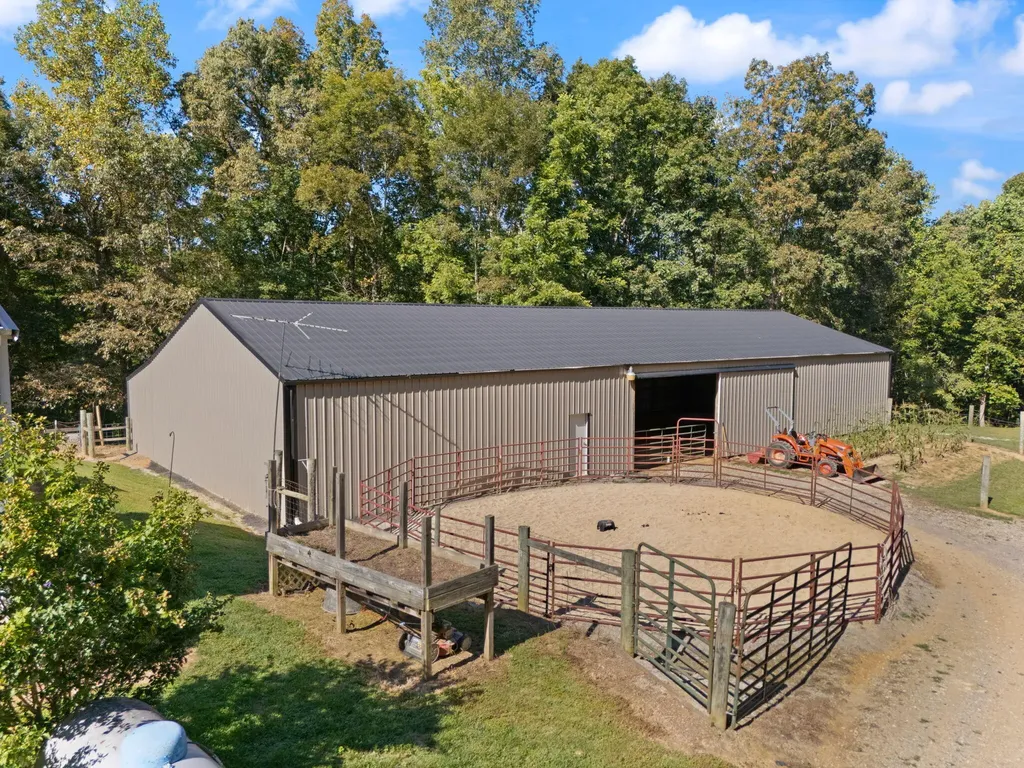 141 Parker Lane Barbourville KY 40906