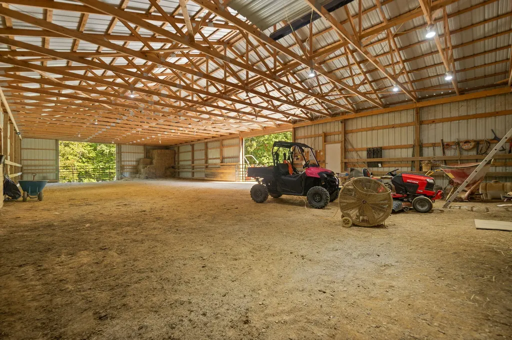 141 Parker Lane Barbourville KY 40906