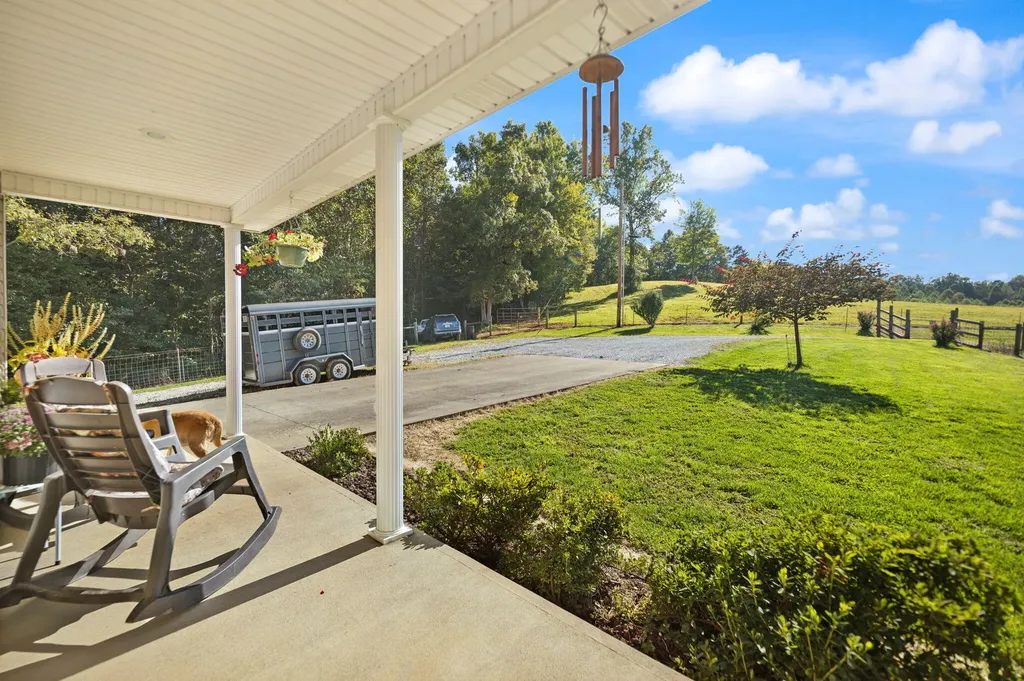 141 Parker Lane Barbourville KY 40906