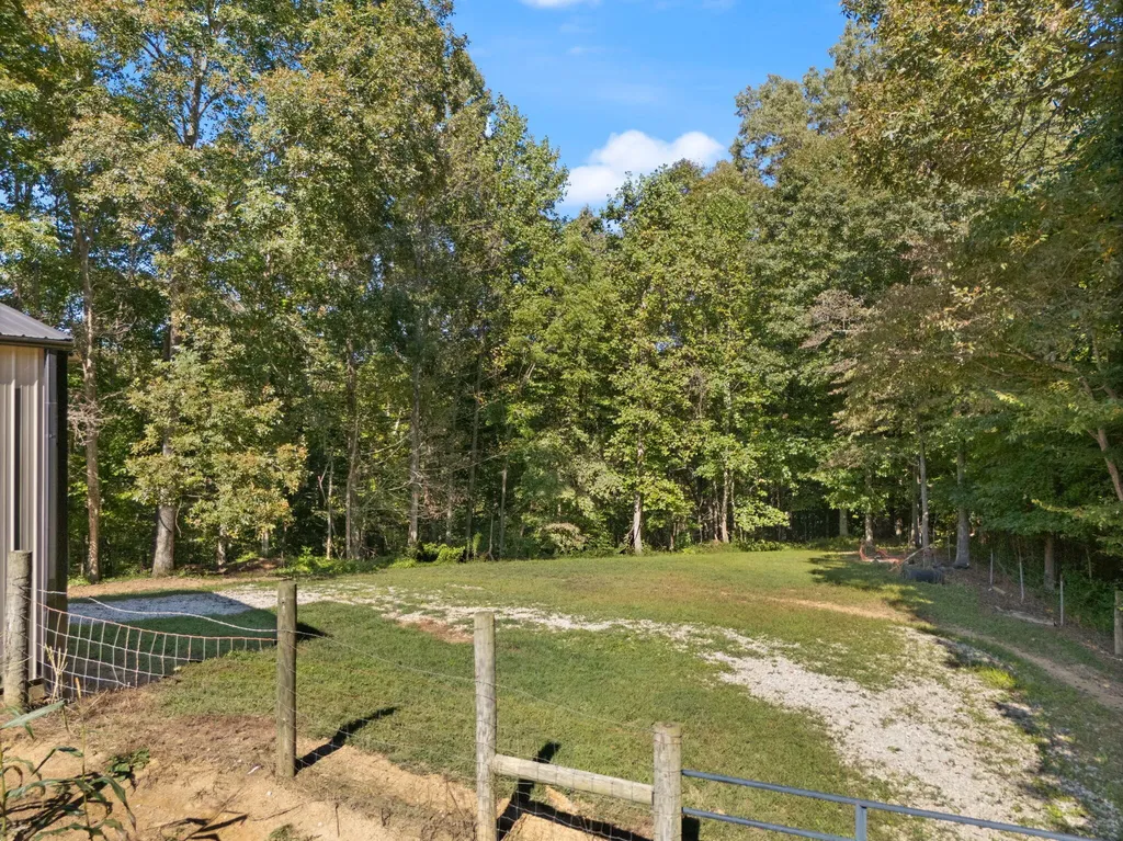 141 Parker Lane Barbourville KY 40906