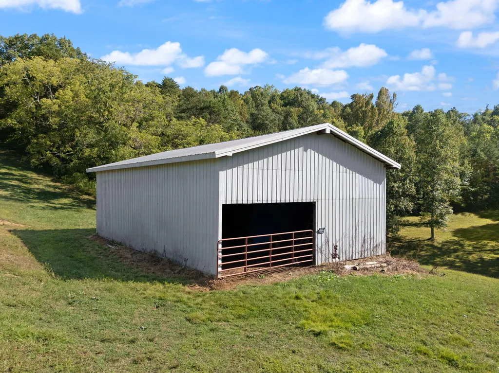 141 Parker Lane Barbourville KY 40906