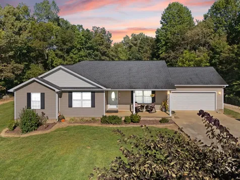 141 Parker Lane Barbourville KY 40906