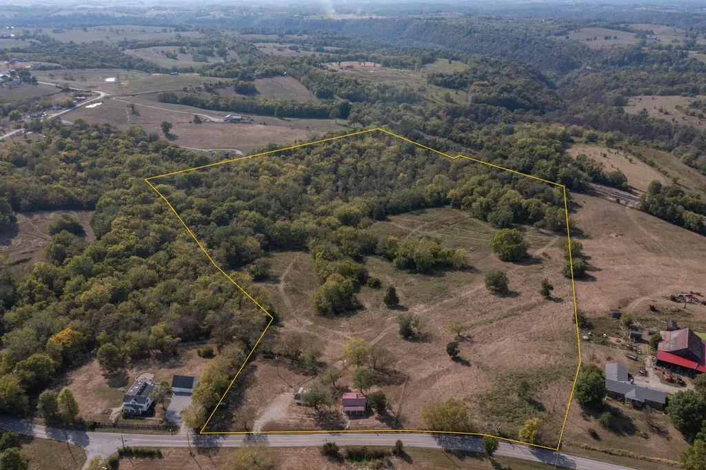 1975 High Bridge Road Wilmore KY 40390