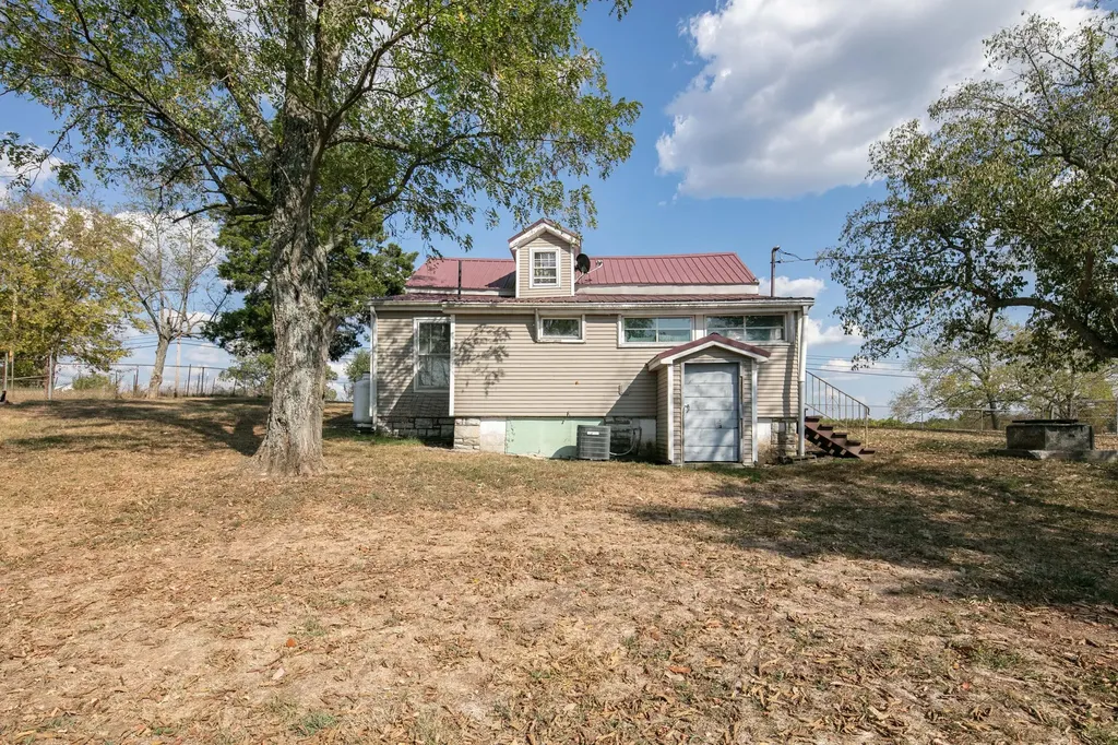 1975 High Bridge Road Wilmore KY 40390
