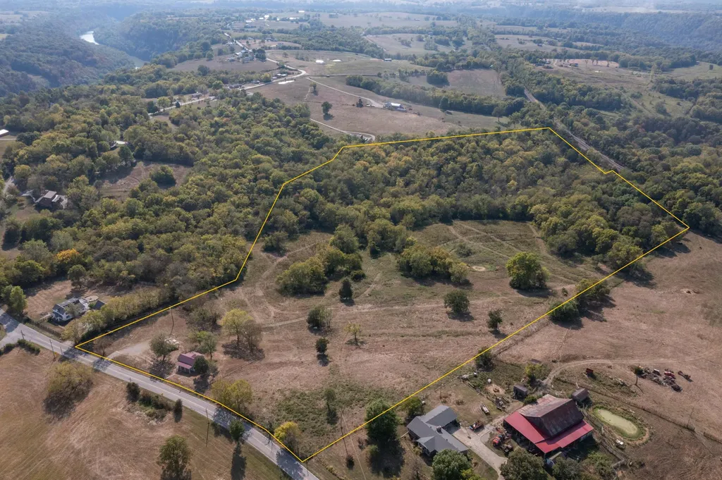1975 High Bridge Road Wilmore KY 40390