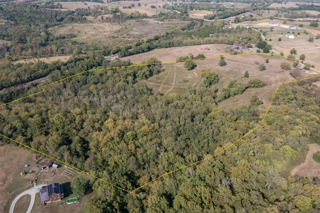 1975 High Bridge Road Wilmore KY 40390