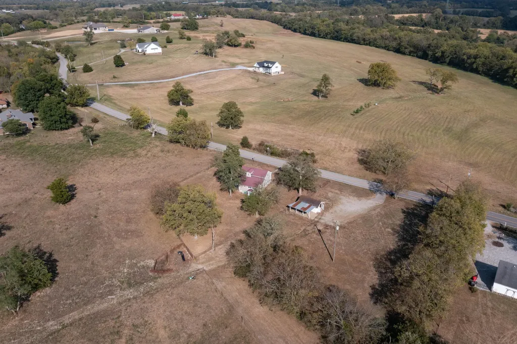 1975 High Bridge Road Wilmore KY 40390