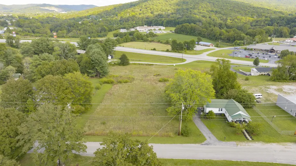 180 Gregory Street Monticello KY 42633