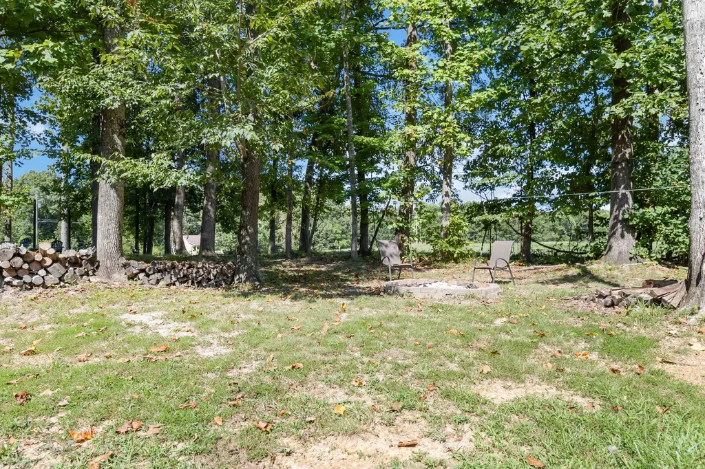 81 Eagles Bluff Road Monticello KY 42633