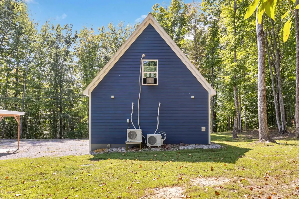 81 Eagles Bluff Road Monticello KY 42633