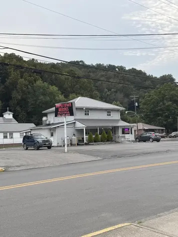 1611-1615 East Main Street Cumberland KY 40823