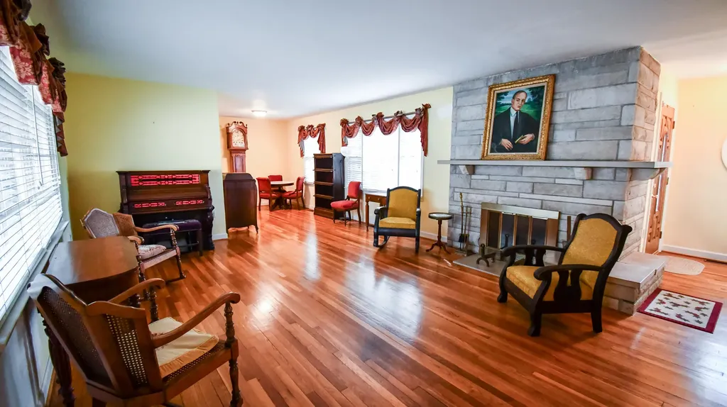 111 Donna Drive Lawrenceburg KY 40342