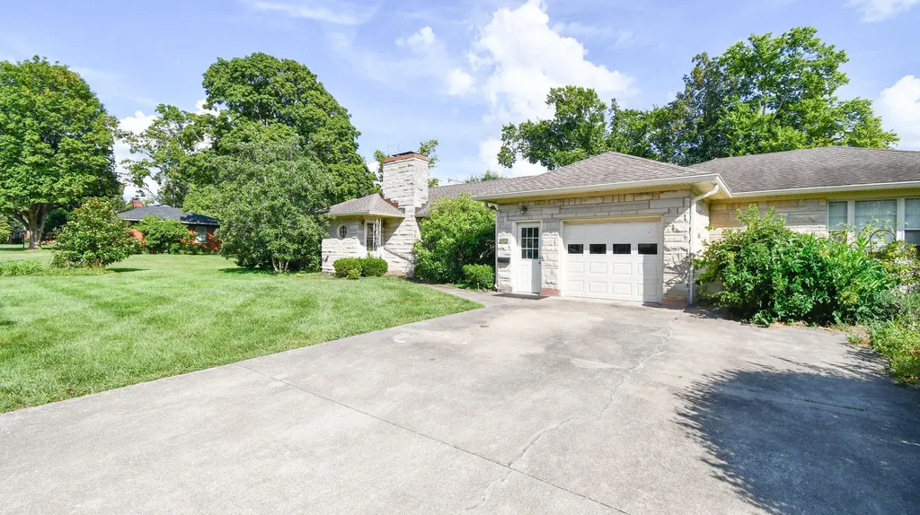 111 Donna Drive Lawrenceburg KY 40342
