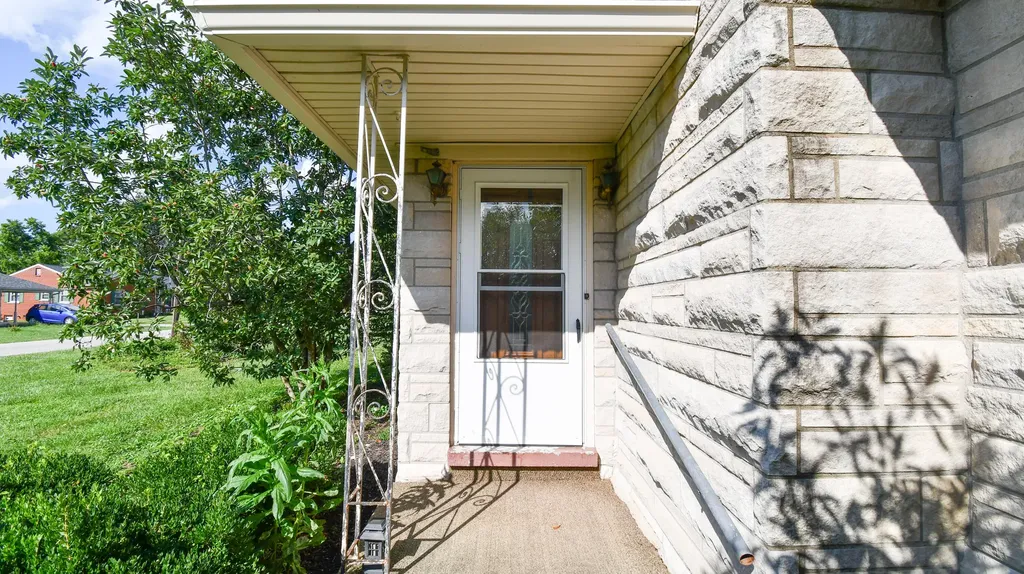 111 Donna Drive Lawrenceburg KY 40342