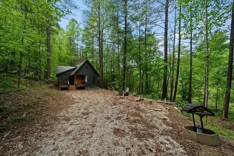 82 Firefly Lane Campton KY 41301