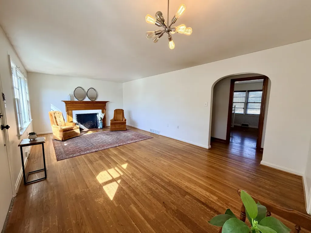 211 S Jarvis Avenue Somerset KY 42501
