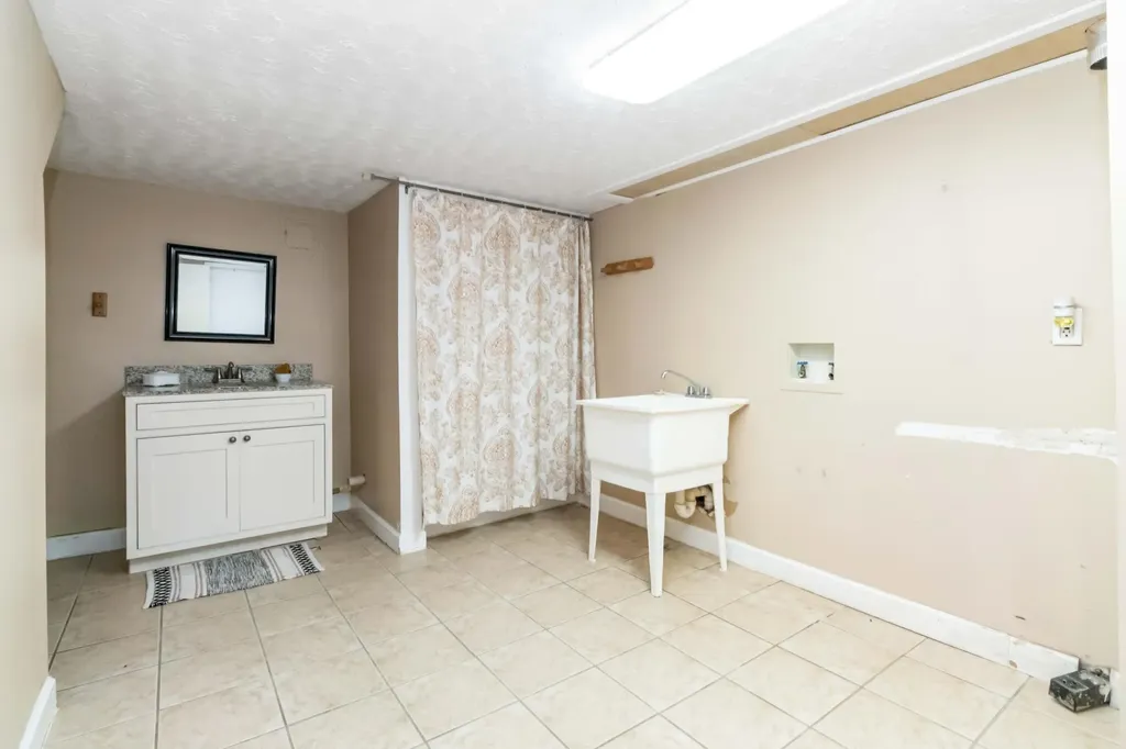 211 S Jarvis Avenue Somerset KY 42501