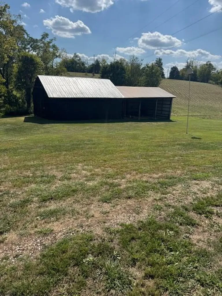 190 Privacy Lane Winchester KY 40391
