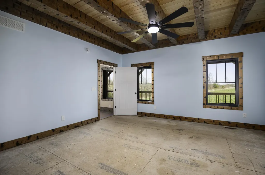 4288 Pinckard Pike Versailles KY 40383